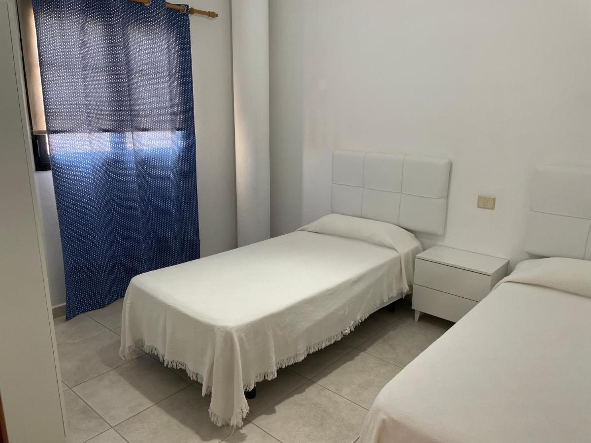 Calle Eusebio Carballo Estevez Apartman Corralejo Kültér fotó